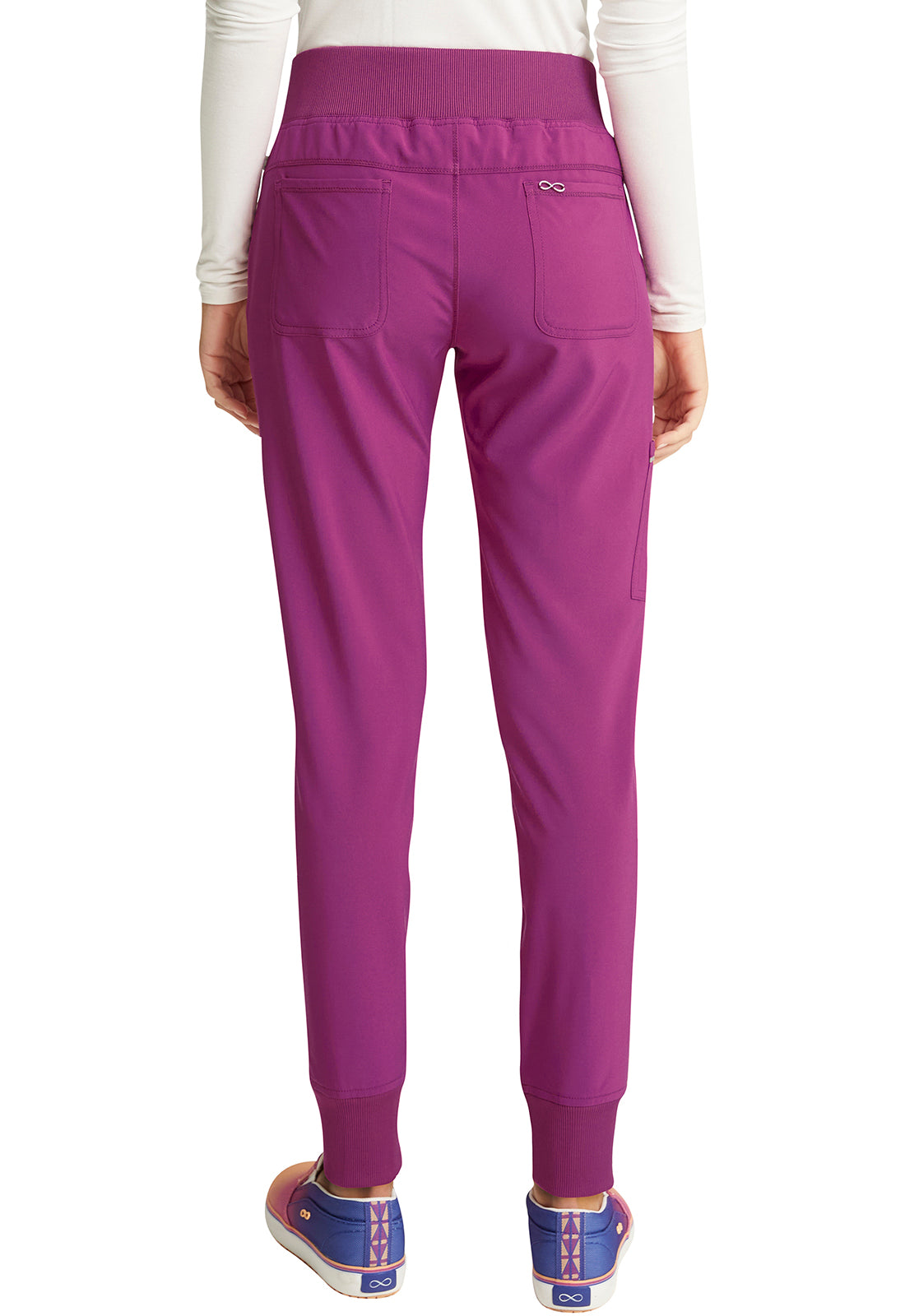 OUT Conj. Cherokee Infinity Mujer Mod. 2624A/CK110A Orchid Flower ...... Pantalón es Jogger