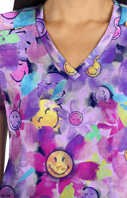 SUMMER25 Filipina Mujer Koi X Smiley World Mod. Adoring Happy Daze