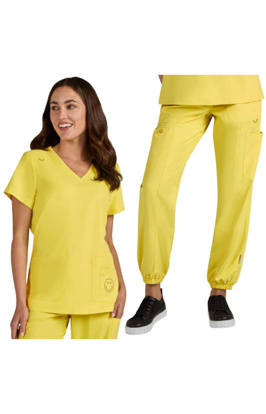 Conj. Mujer Koi X Smiley World Blissful / Jolly Jogger Navy Loving Yellow