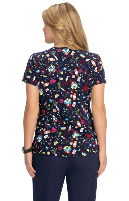 Filipina Mujer Koi French Bull Estampada Mod. Lulu Superhero