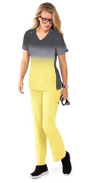 OFE Sp23 Conj. Mujer Koi Basics ......... Mod.Cali/Holly ......Heat. Sunshine/Charcoal..... Pantalón Sunshine No Es Jogger