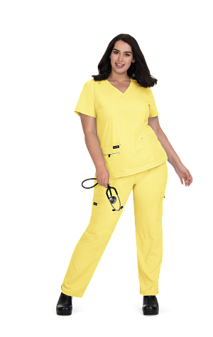 OFE Sp23 Conj. Liso Mujer Koi Basics ............. Mod..Becca/Holly ......Sunshine Pantalón No Es Jogger