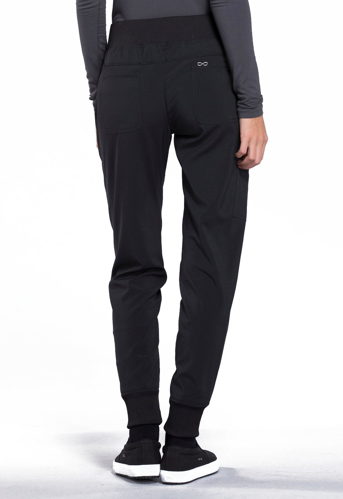 Exist. Conjunto Mujer Cherokee Infinity Mod.CK2625A/CK110A Black